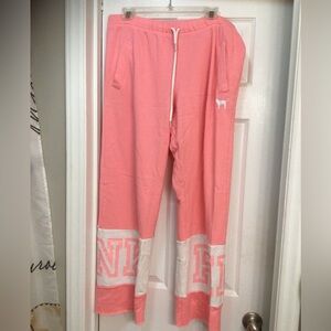 COPY - NWOT ~VS PINK Sweatpants